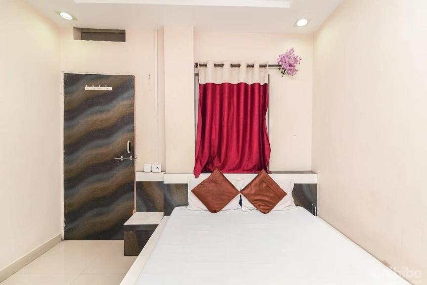 Hotel Rameshwaram Ujjain Εξωτερικό φωτογραφία