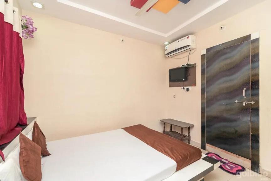 Hotel Rameshwaram Ujjain Εξωτερικό φωτογραφία